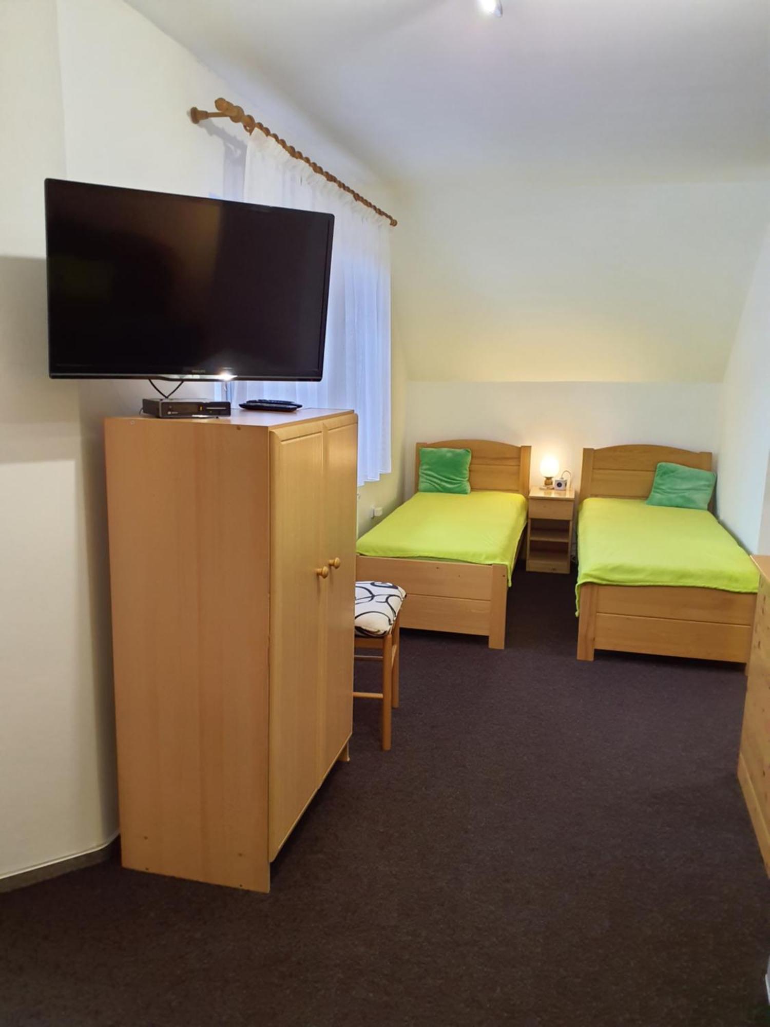רוקיטניצה נאד איז'רו Apartmany - Privat Pacholik מראה חיצוני תמונה